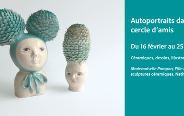 Visuel de l'exposition Autoportraits dans un cercle d'amis. Deux pièces en céramiques réalisées par l'artiste : intitulées Mademoiselle pompom et Fille en bourgeon