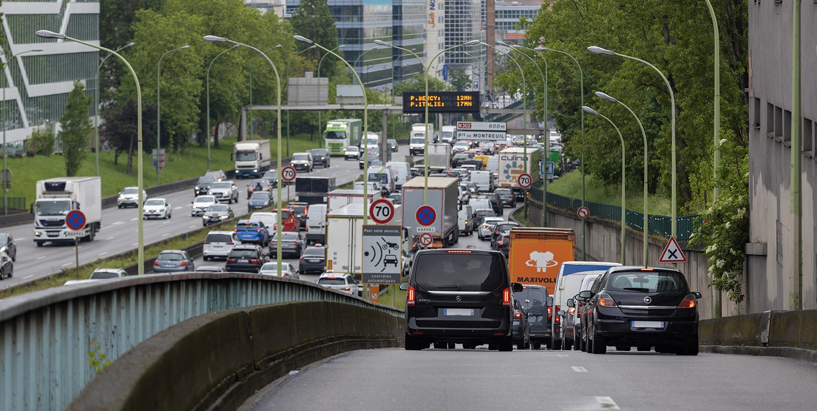 Non à la suppression définitive d'une voie sur le périph'