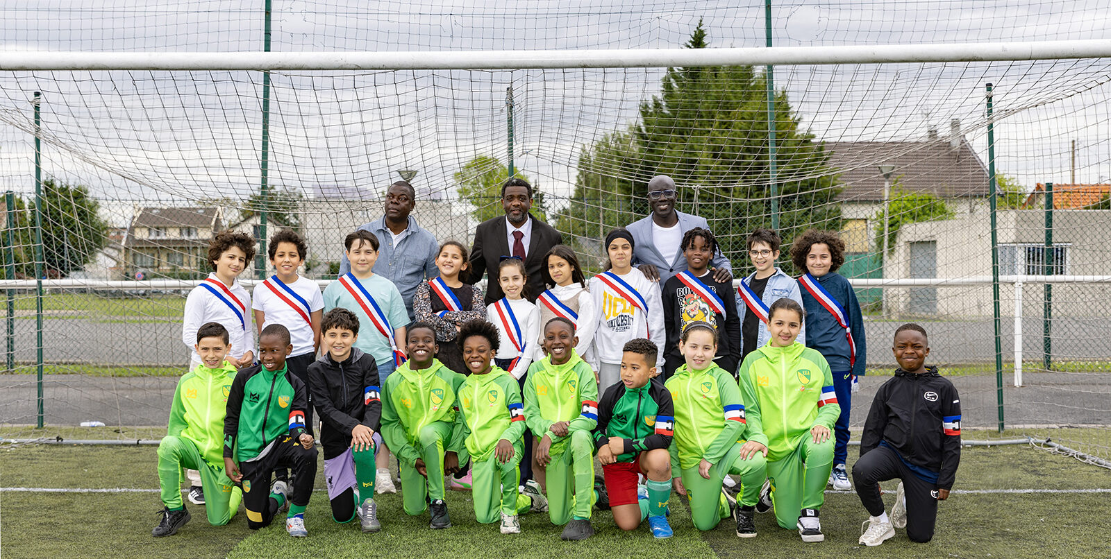 la paix sous leurs crampons